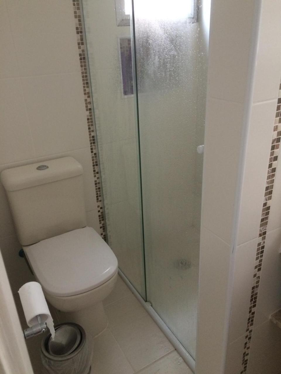 Apto Novo A Uma Quadra Da Guaruja